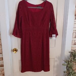 Lace Dress with Bell Sleeves and Scoop Neck Burgundy Size 10
